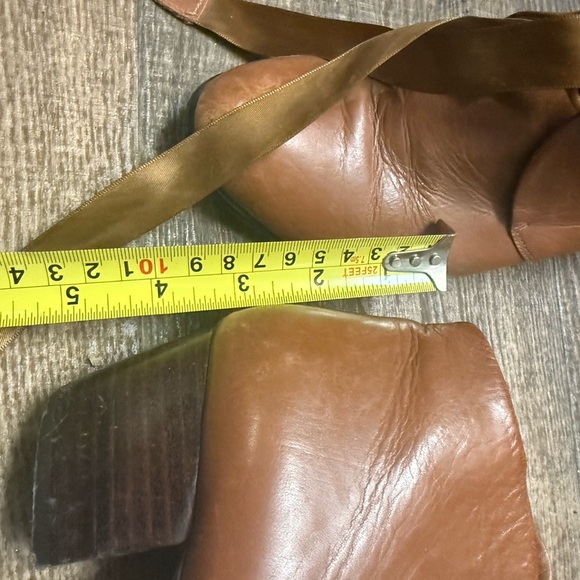 Django and Juliette GUCsize 7.5 (38) ribbon lace up Tan Ankle Boots luxury brand - Picture 4 of 16